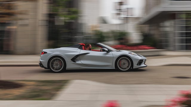 Precios de la línea Corvette 2025: Stingray, E-Ray y Z06