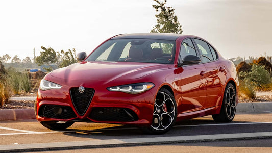 Alfa Romeo Giulia Veloce 2024: Un Sedán Deportivo con Un Toque de Elegancia