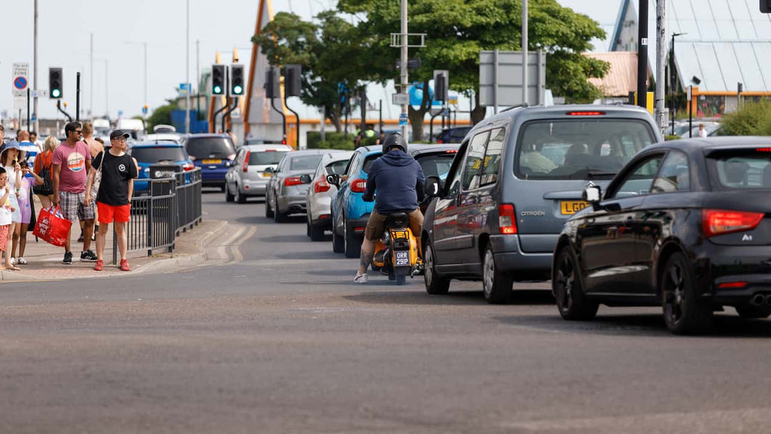 Viajes de fin de semana prolongado: ¿cómo evitar el agotamiento en la carretera?