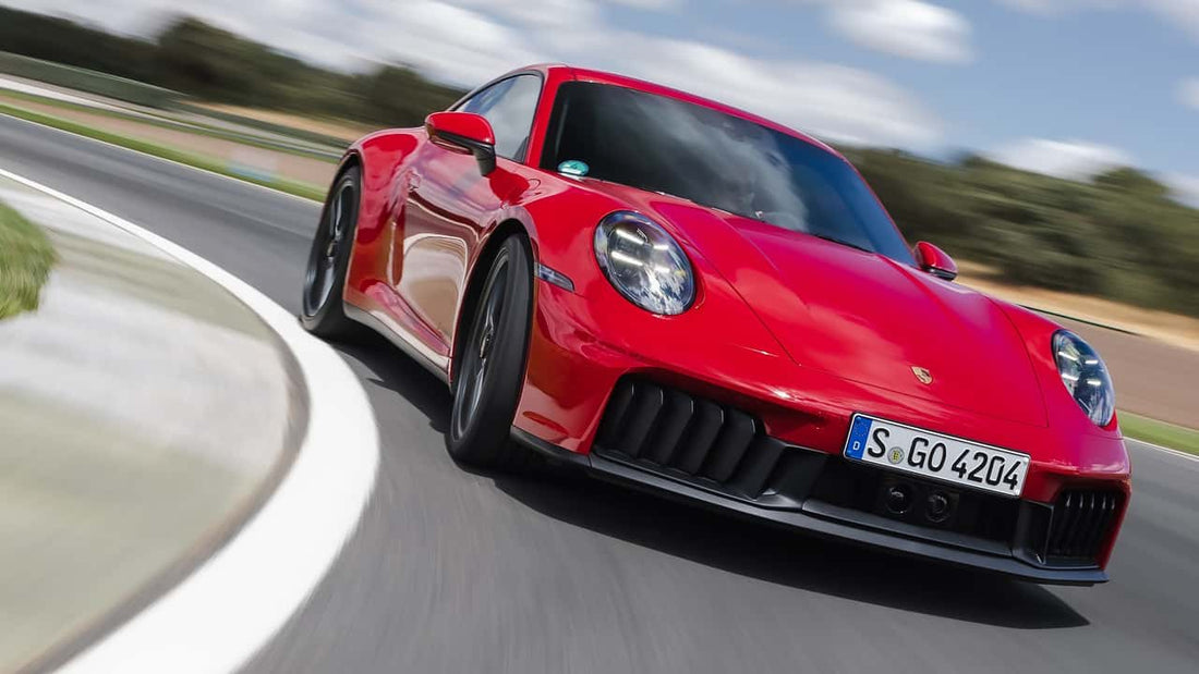 Porsche 911 Carrera GTS (2024) Prueba: ¿Híbrido revolucionario o decepción?