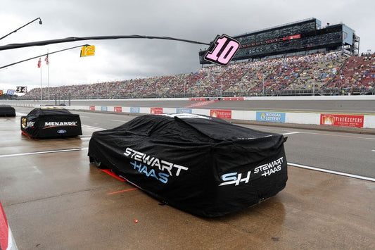 Carrera de la Copa NASCAR en Míchigan pospuesta debido a la lluvia